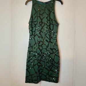 formal/homecoming sparkly short green dress